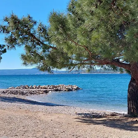 Mediterranes Nur 150 Meter Zum Mit Meerblick, Grillbereich, Privatparkplatz, Wifi * Crikvenica