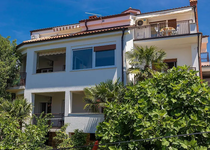 Mediterranes Nur 150 Meter Zum Mit Meerblick, Grillbereich, Privatparkplatz, Wifi דירה *